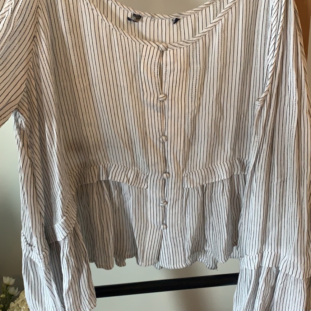 American Eagle Outfitters White Striped Peplum Button-Front Blouse - Picture 3 of 6